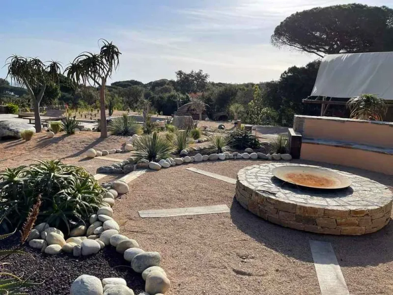 Travaux de maçonnerie extérieure, Sainte-Maxime, Wiss Gardens