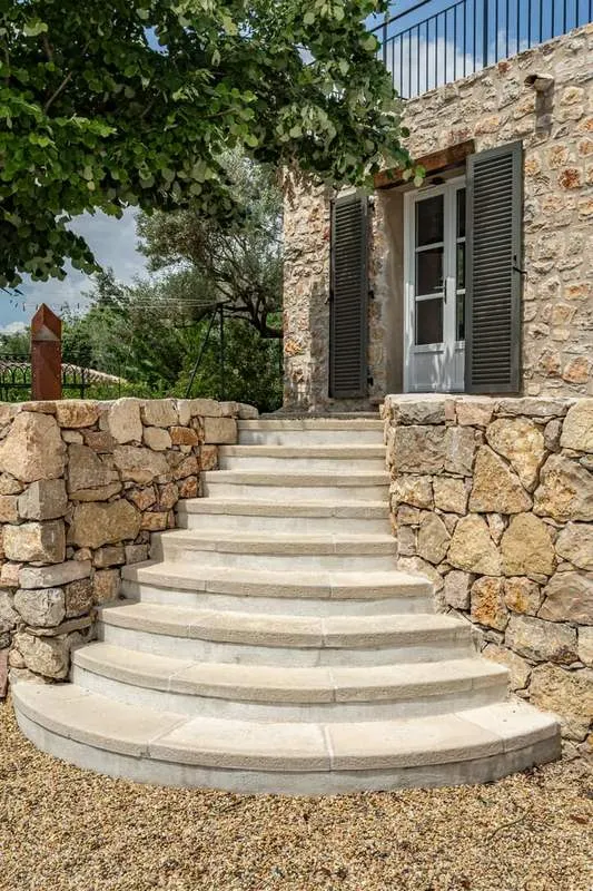 Travaux de maçonnerie extérieure, Sainte-Maxime, Wiss Gardens