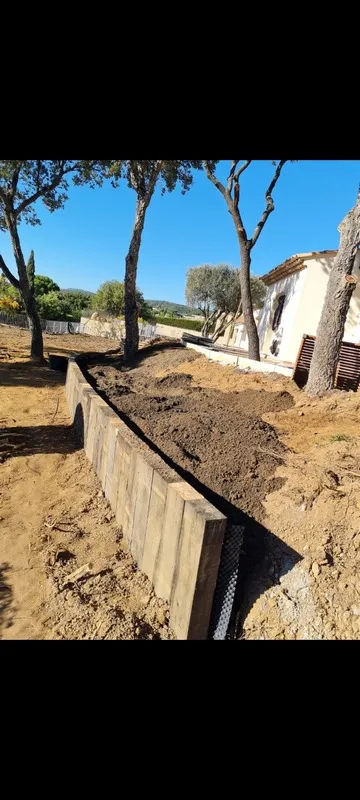 Travaux de maçonnerie extérieure, Sainte-Maxime, Wiss Gardens