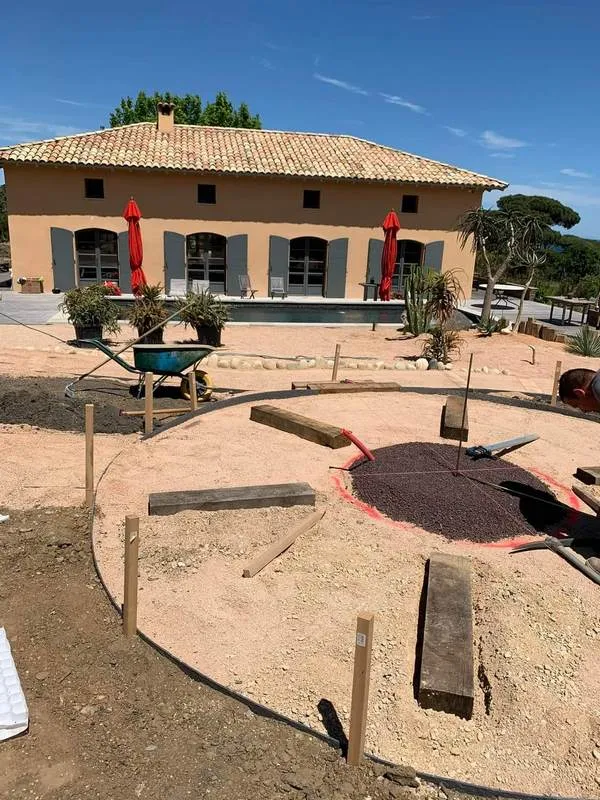 Travaux de maçonnerie extérieure, Sainte-Maxime, Wiss Gardens