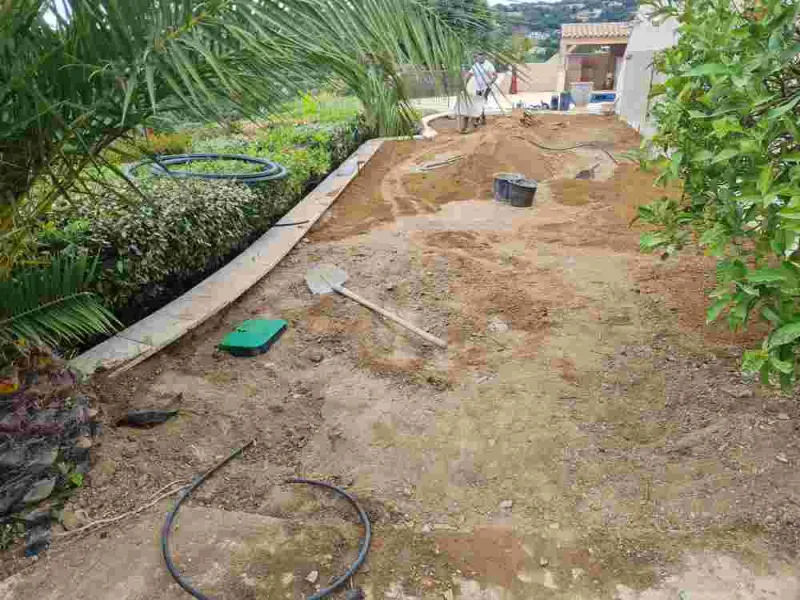 Travaux de maçonnerie extérieure, Sainte-Maxime, Wiss Gardens