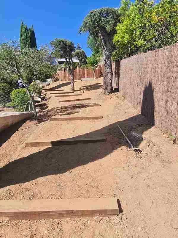 Travaux de maçonnerie extérieure, Sainte-Maxime, Wiss Gardens