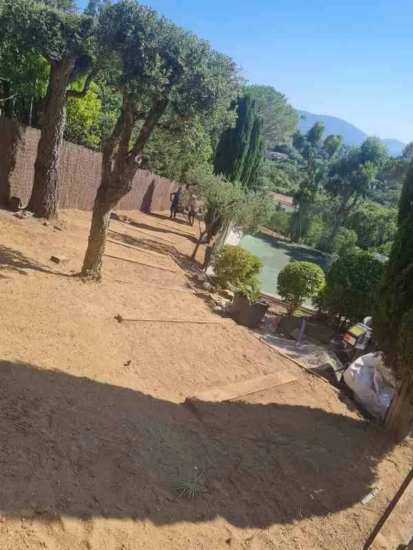 Travaux de maçonnerie extérieure, Sainte-Maxime, Wiss Gardens