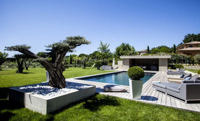 Entretien de jardin de villa à Saint-Tropez, Sainte-Maxime, Wiss Gardens